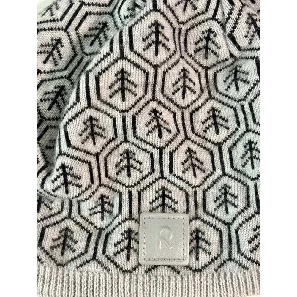 Reima Kids Knit Beanie Hat Cap Pom Pom Geometric Gray‎ Sz 56/58 Outdoors Skiing